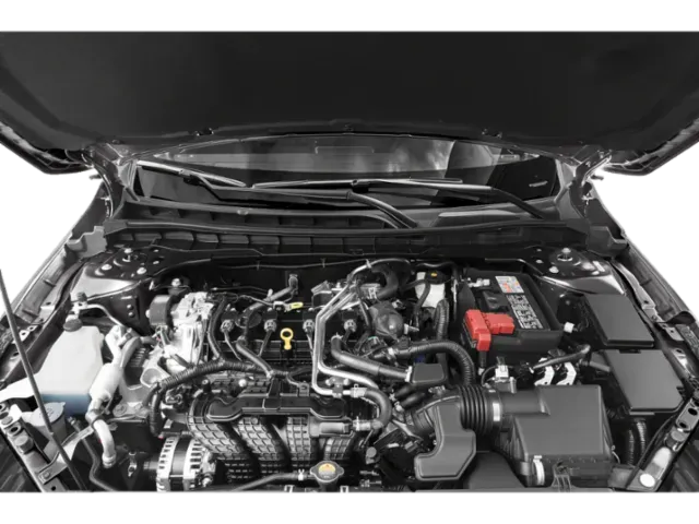 2024 Nissan Altima | Photo 8 of 12