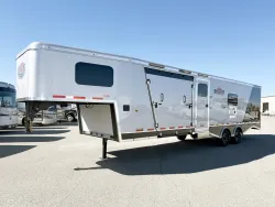 2026 Logan Coach Horse Power | Thumbnail Photo 23 of 24