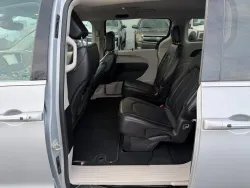 2024 Chrysler Pacifica | Thumbnail Photo 14 of 24