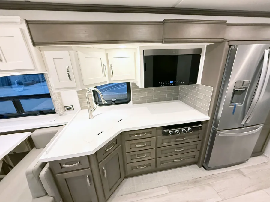 2026 Newmar Northern Star 3418 | Photo 6 of 23