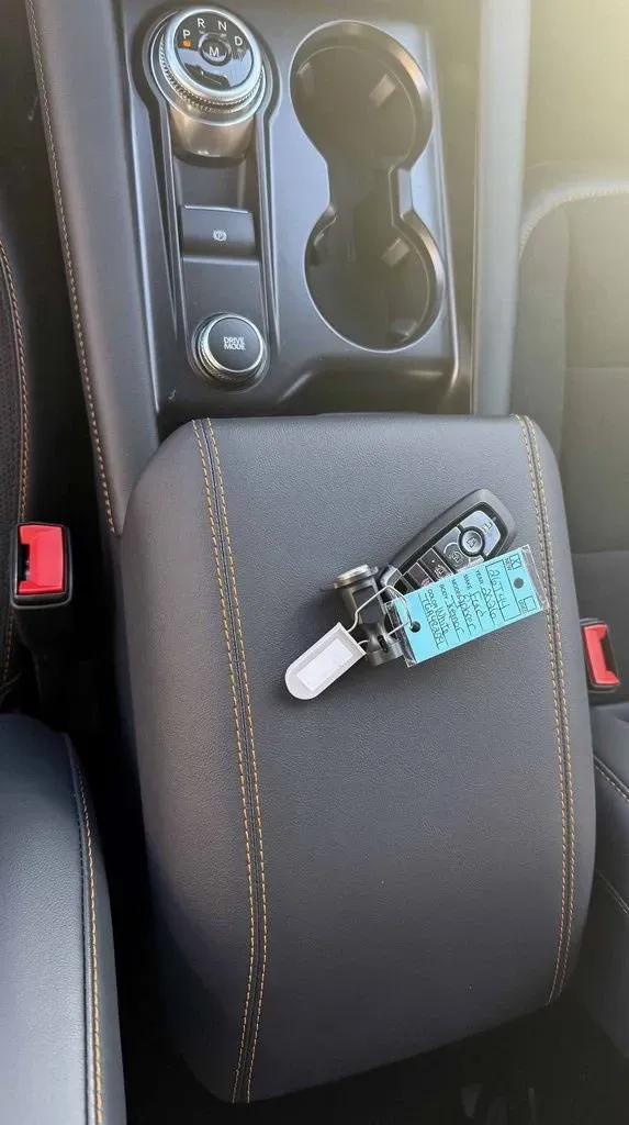 2026 Ford Explorer | Photo 26 of 32