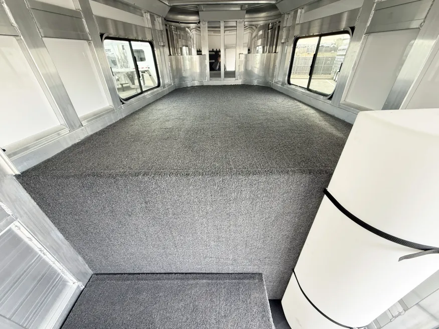 2026 Cimarron Norstar Warmblood 2 + 1 | Photo 6 of 21