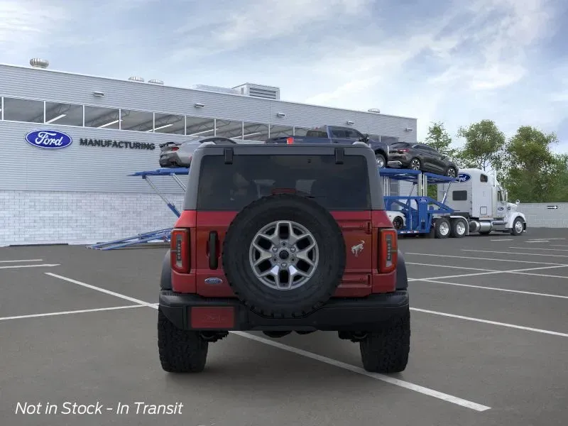 2025 Ford Bronco | Photo 5 of 25