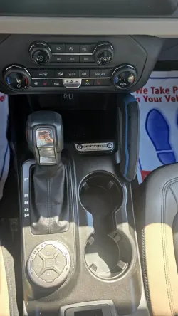 2022 Ford Bronco | Thumbnail Photo 22 of 30