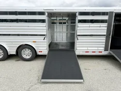 2027 Cimarron Stierwalt Signature Series Stock | Thumbnail Photo 7 of 23