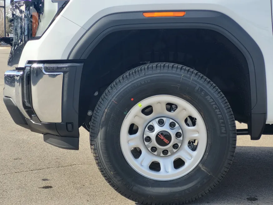 2026 GMC Sierra 3500HD Pro | Photo 8 of 23