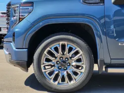 2026 GMC Sierra 1500 Denali Ultimate | Thumbnail Photo 8 of 26