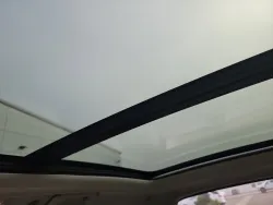 2022 Volvo XC60 Momentum | Thumbnail Photo 14 of 19