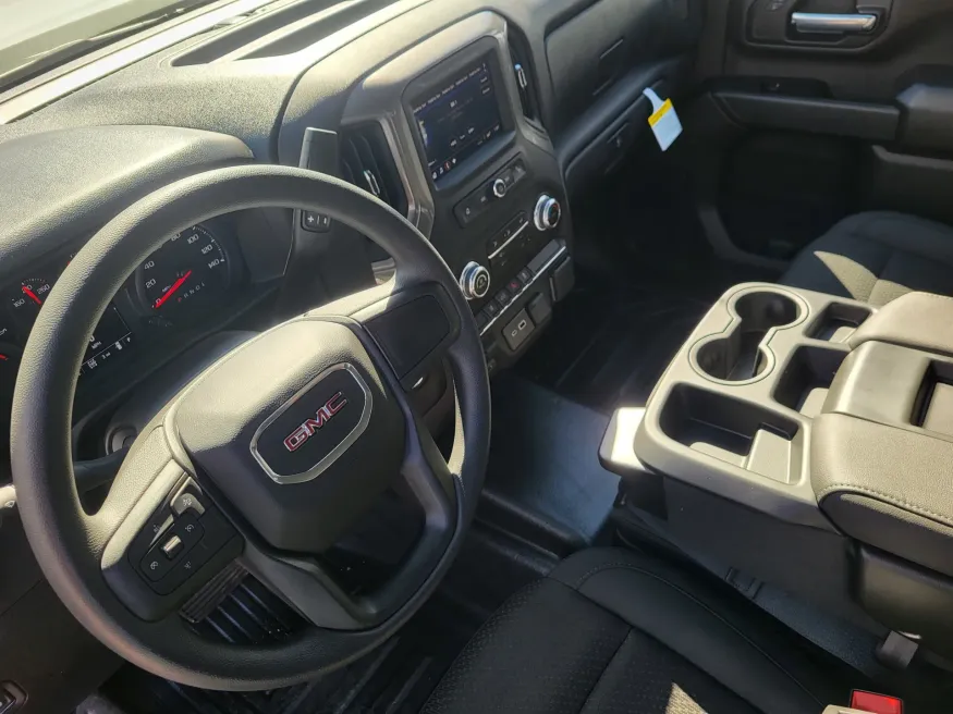 2026 GMC Sierra 2500HD Pro | Photo 11 of 30