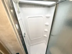 2018 Winnebago Vista 29 VE | Thumbnail Photo 12 of 24