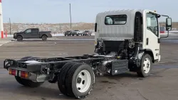 2024 Isuzu NRR | Thumbnail Photo 5 of 15