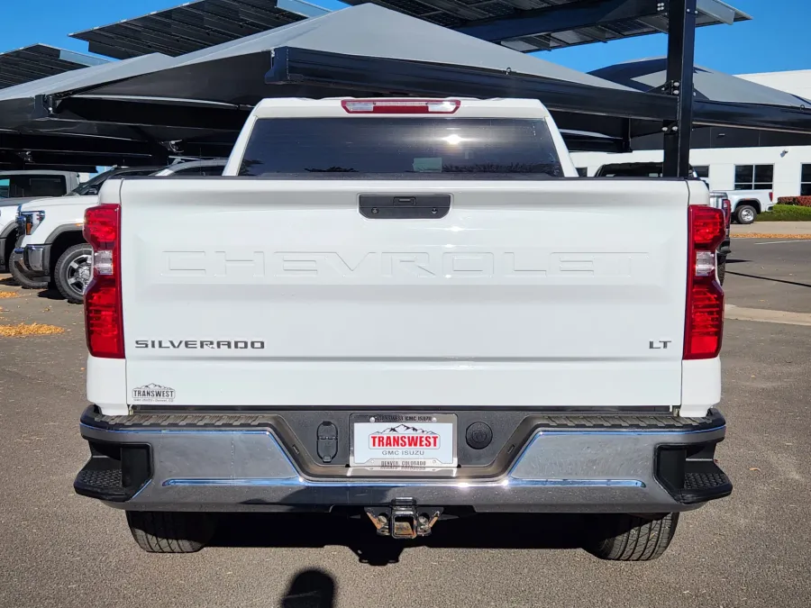 2021 Chevrolet Silverado 1500 LT | Photo 14 of 31