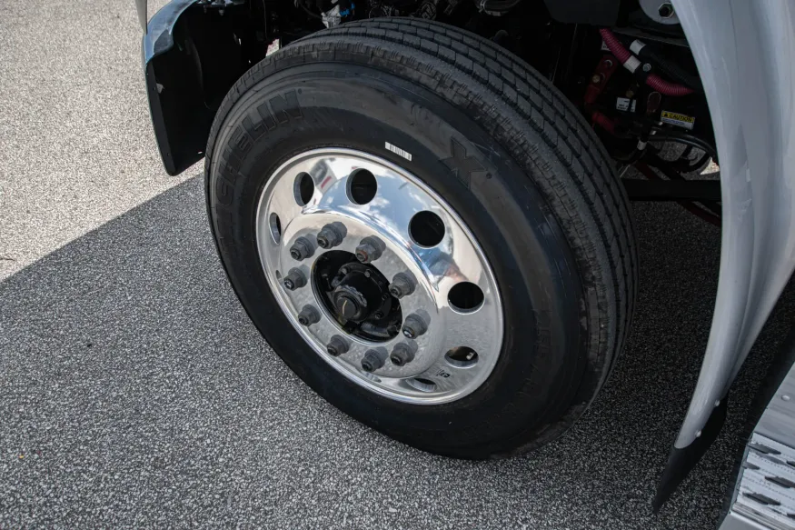 2024 Freightliner M2 106 Bolt | Photo 13 of 18