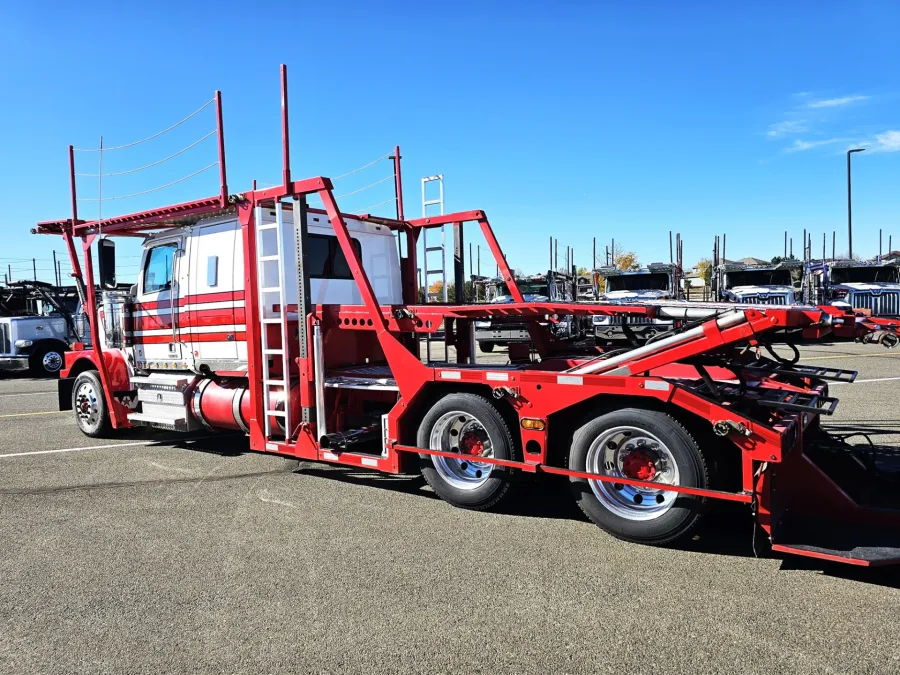 2022 Western Star 4900FA | Photo 15 of 27