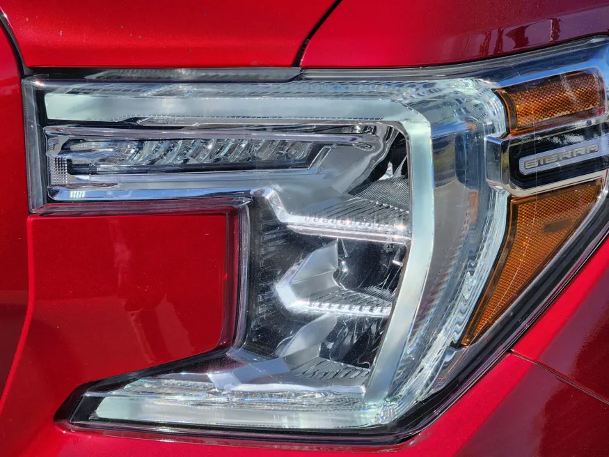 2022 GMC Sierra 1500 Limited | Photo 6 of 22