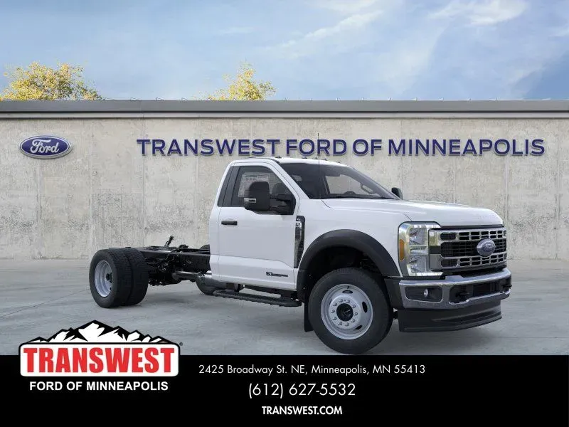 2025 Ford Super Duty F-550 XL | Photo 6 of 22