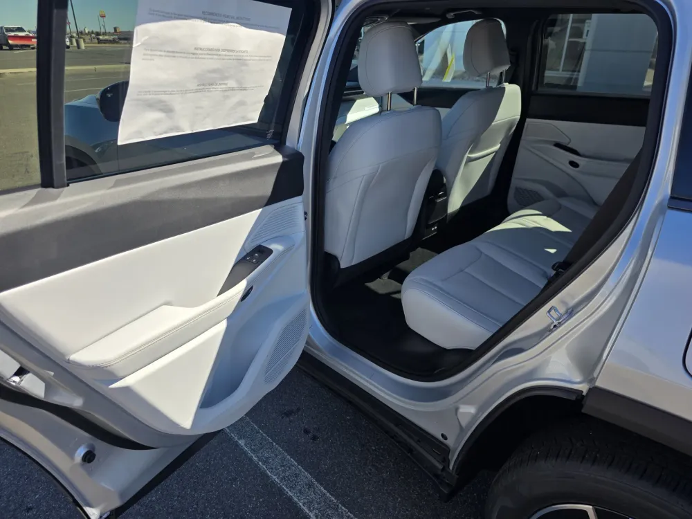 2026 Jeep Cherokee Limited - Photo 10