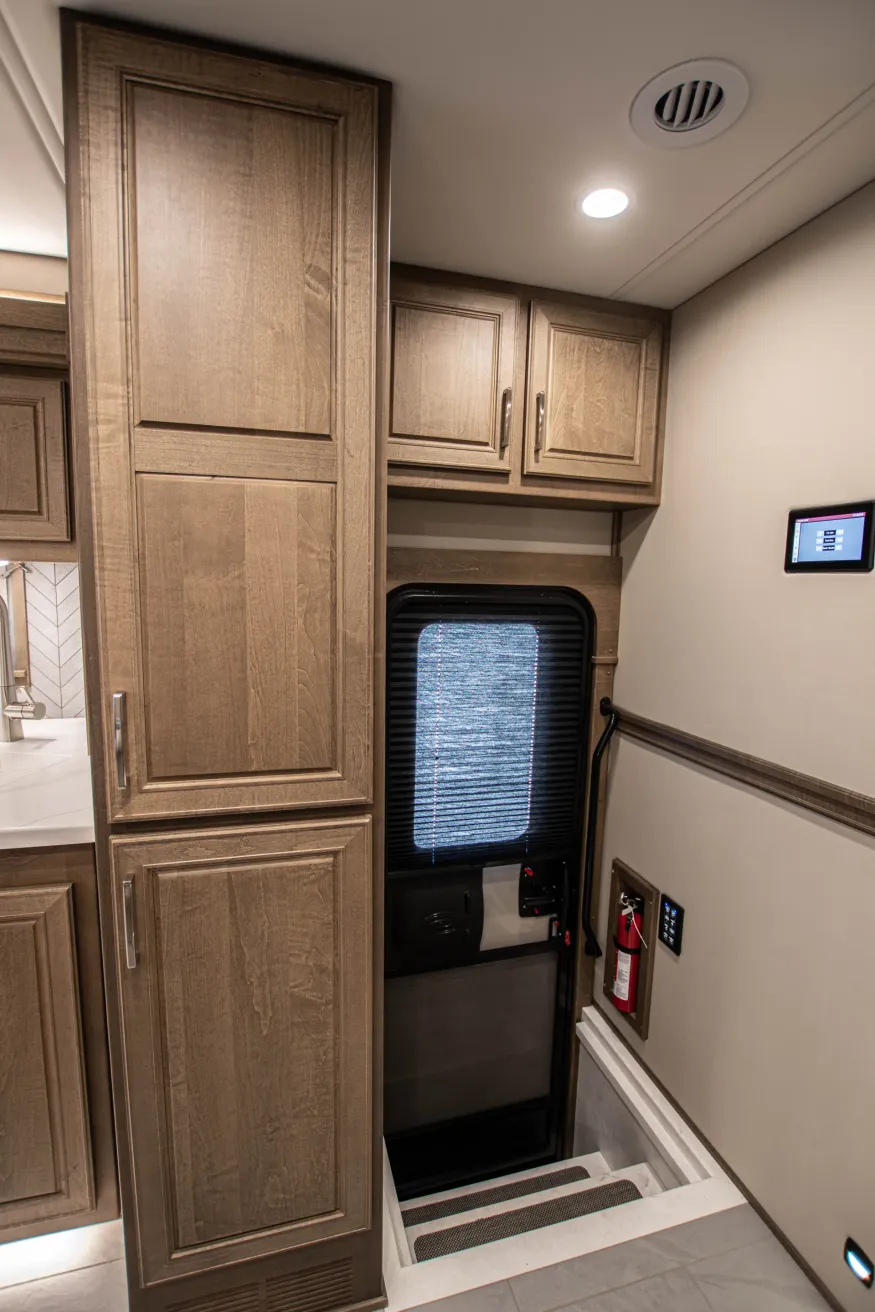 2026 Renegade Verona LE 40LTS | Photo 21 of 29