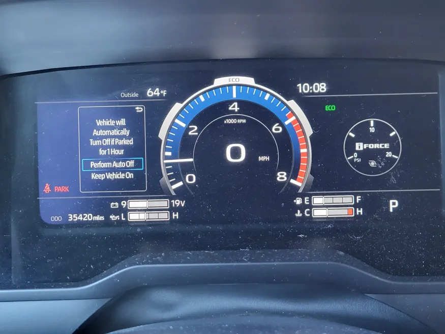 2024 Toyota Tundra 4WD Platinum | Photo 11 of 24