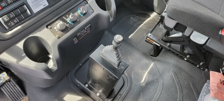 2026 Freightliner M2 106 | Photo 13 of 13