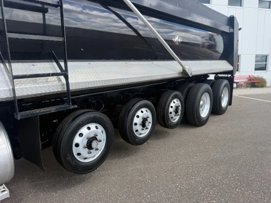 2021 Western Star 4700 | Photo 3 of 12