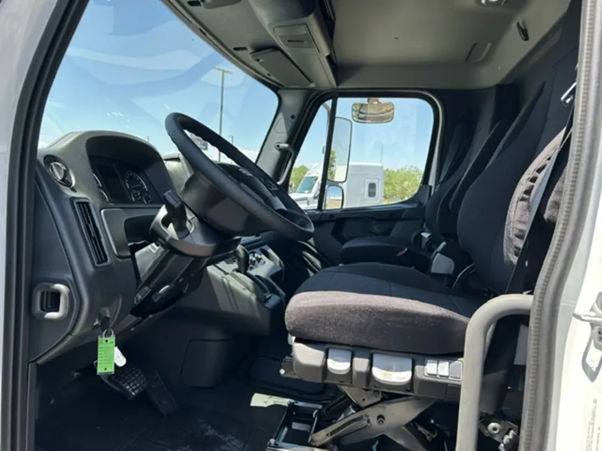 2027 Freightliner M2 106 | Photo 7 of 12