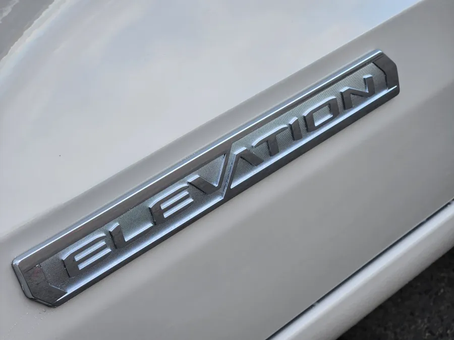 2026 GMC Canyon 4WD Elevation | Photo 7 of 22