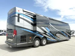 2023 Emerald Prevost H3-45 Triple Slide | Thumbnail Photo 22 of 35