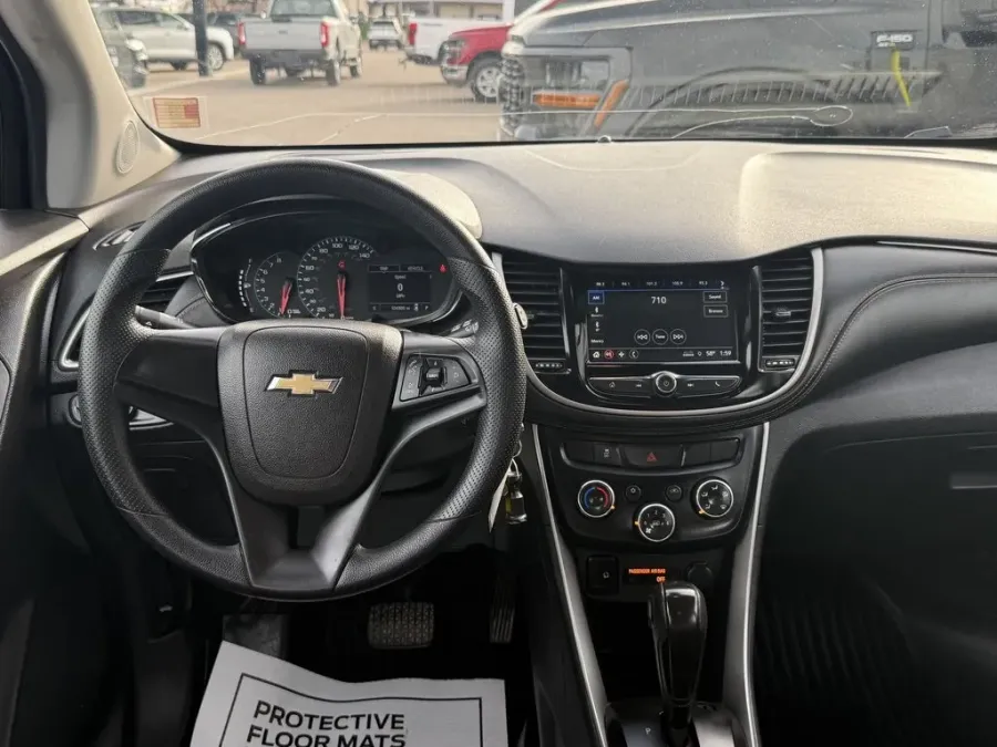 2019 Chevrolet Trax | Photo 16 of 19