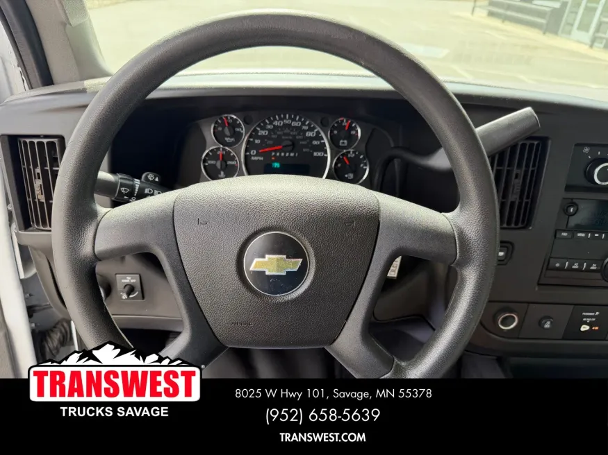 2018 Chevrolet Express 3500 Work Van | Photo 7 of 19