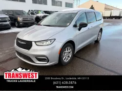 2024 Chrysler Pacifica Touring L | Thumbnail Photo 24 of 24