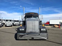 2023 Kenworth W900 | Thumbnail Photo 2 of 21