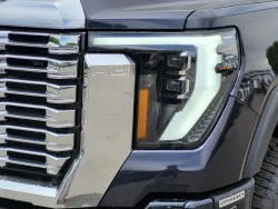 2026 GMC Sierra 2500HD Denali | Thumbnail Photo 7 of 25
