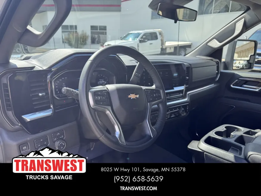 2024 Chevrolet 2500 | Photo 6 of 14