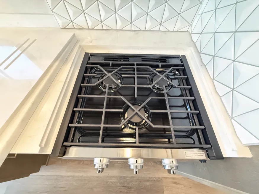 2026 Renegade Valencia 36SB | Photo 16 of 28