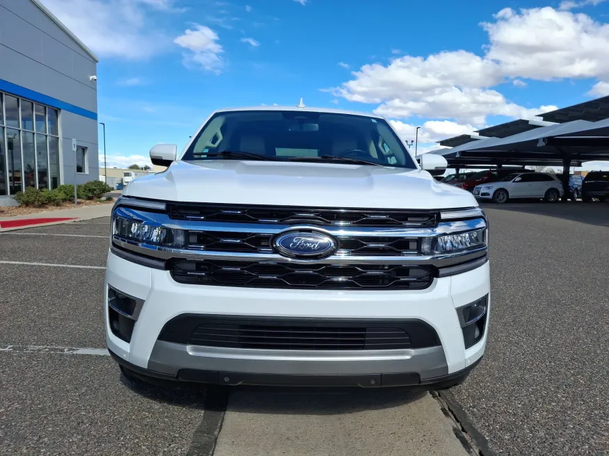 2024 Ford Expedition Max Limited | Photo 7 of 24