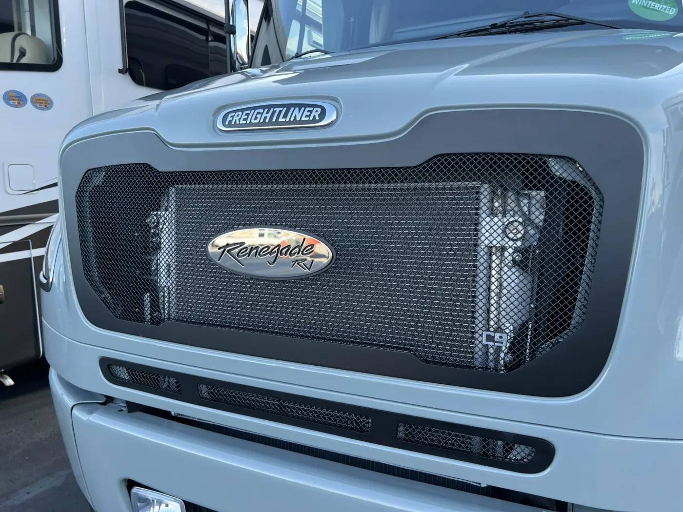 2026 Renegade Verona 40VBH | Photo 3 of 22