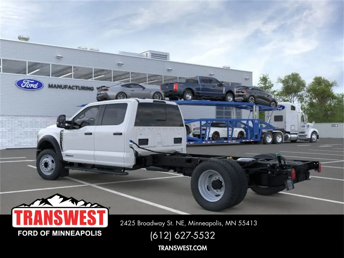 2026 Ford Super Duty F-550 | Photo 4 of 22