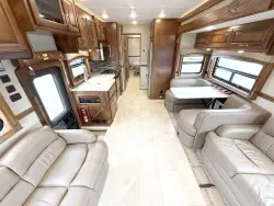2018 Renegade Classic 3400AM | Thumbnail Photo 4 of 29