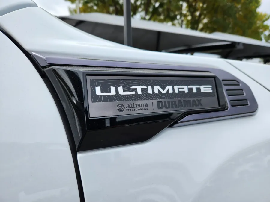 2026 GMC Sierra 3500HD Denali Ultimate | Photo 20 of 31