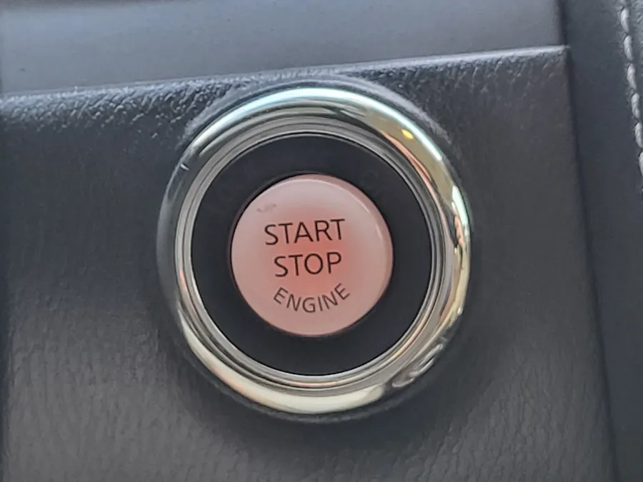 2018 Nissan Armada SL | Photo 18 of 26