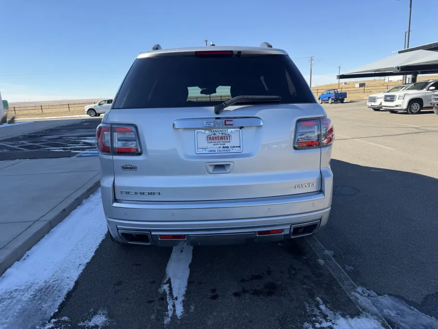 2016 GMC Acadia Denali | Photo 6 of 21