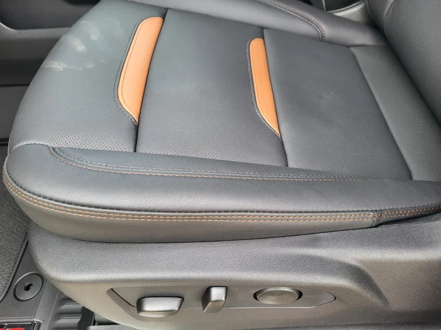 2026 GMC Sierra 1500 AT4 | Photo 21 of 27