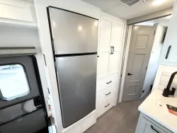 2026 Renegade Veracruz 32VDS | Thumbnail Photo 12 of 26