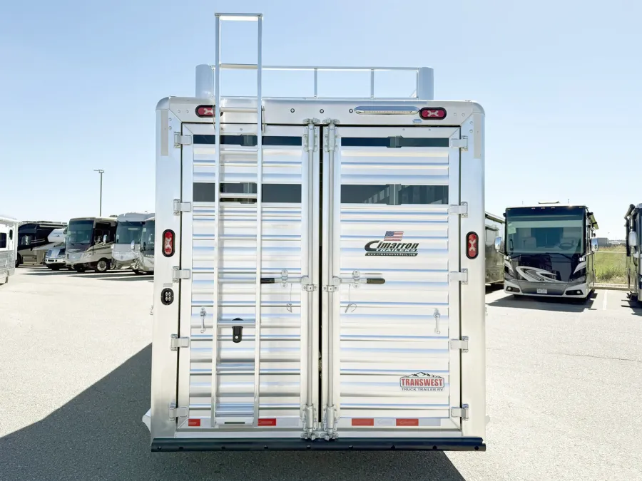 2026 Cimarron Winstar 5HGN | Photo 8 of 21