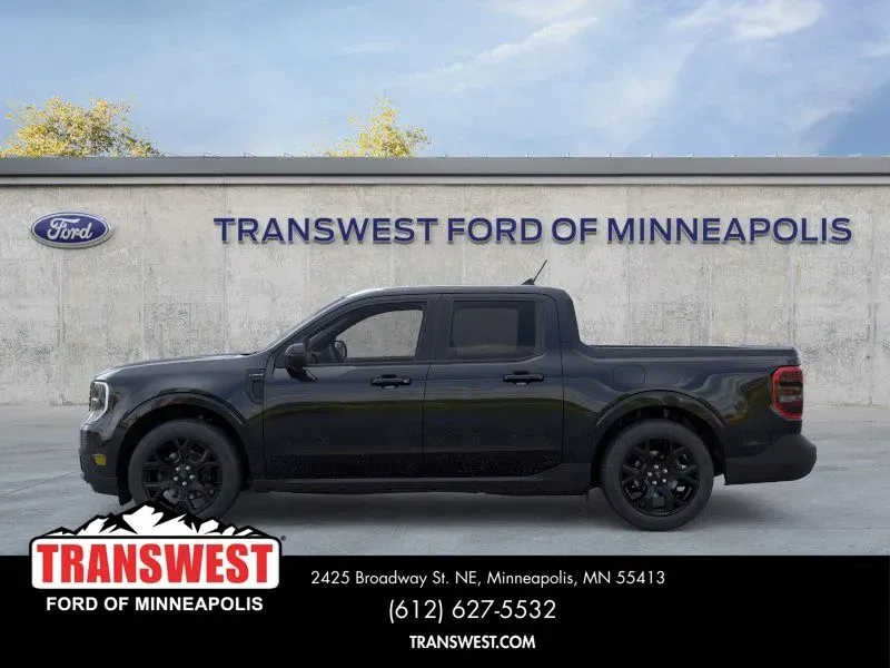 2026 Ford Maverick Lariat | Photo 2 of 24