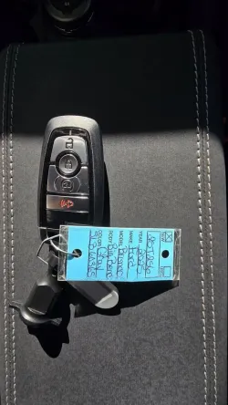 2025 Ford Bronco | Thumbnail Photo 23 of 29