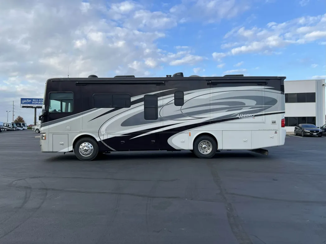 2016 Tiffin Allegro Red 33AA 