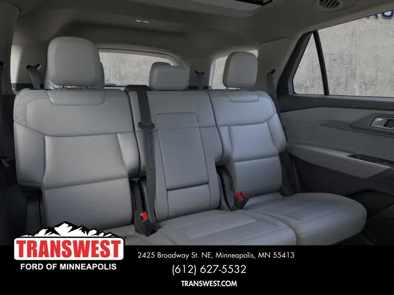 2026 Ford Explorer Active | Photo 10 of 23