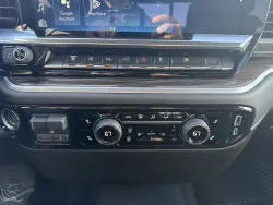 2026 Chevrolet Silverado 3500HD LT | Thumbnail Photo 16 of 19